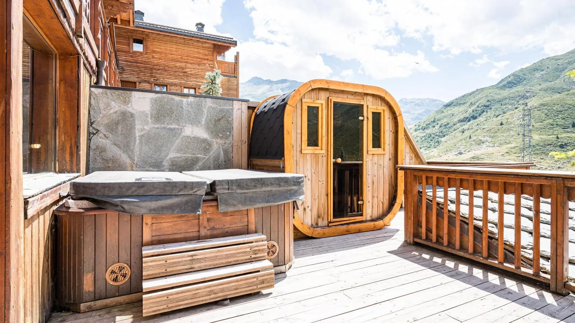 Chalet Delphine Les Bruyeres